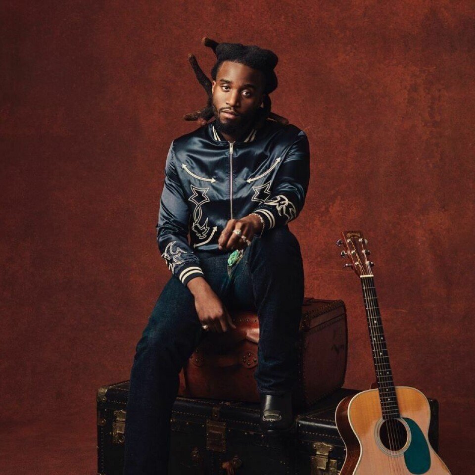 Shaboozey's "A Bar Song (Tipsy)": The Country Crossover That Broke Chart Records