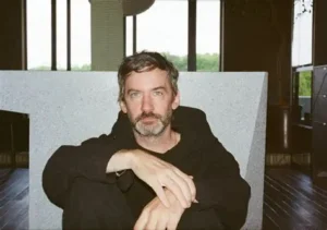 Distance in Static By Bonobo